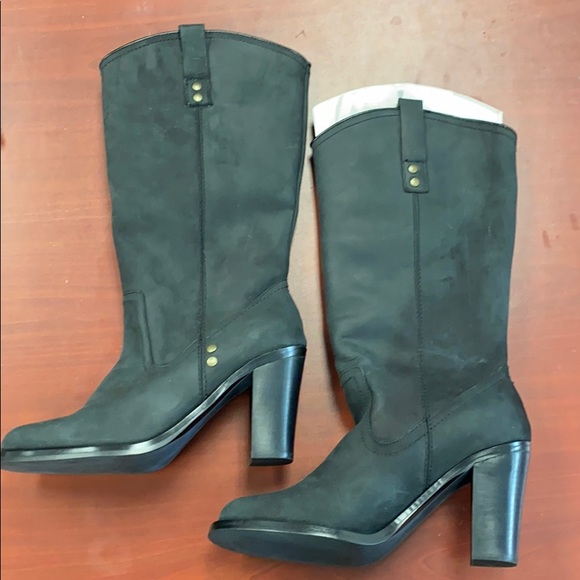 Black leather cowboy style boots - Picture 1 of 7